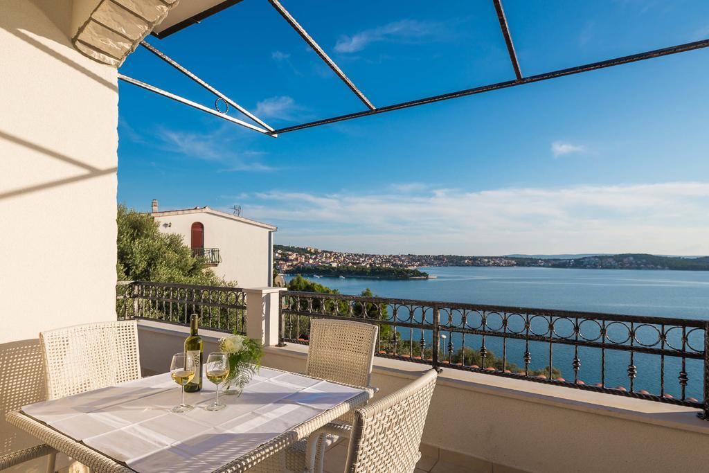 Apartments Panorama 2 Trogir Extérieur photo